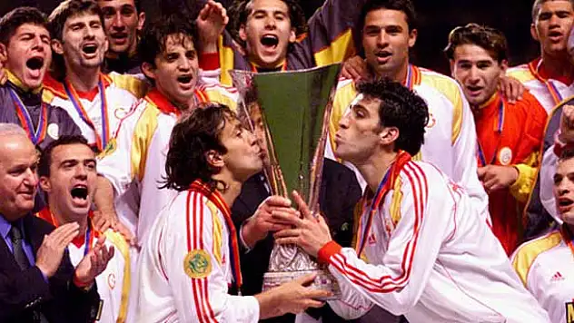 Galatasaray'ın UEFA Kupası zaferinin 15. yıl dönümü