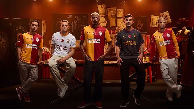 Galatasaray'ın yeni sezon formaları tanıtıldı