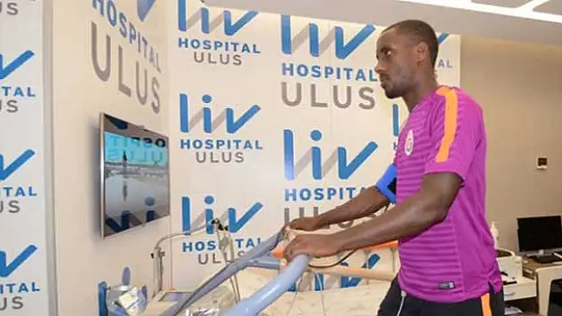 Galatasaray'ın yeni yıldızı sağlık kontrolünden geçti