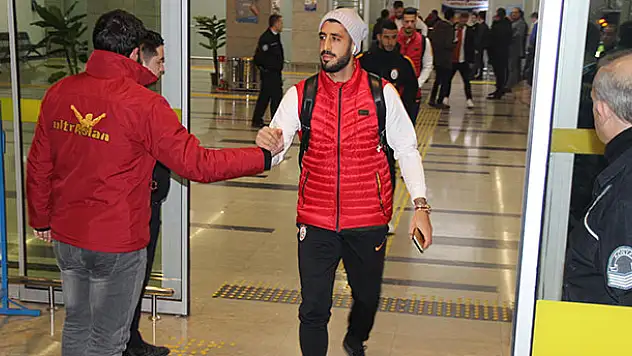 Galatasaray kafilesi Konya'ya geldi