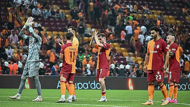 Galatasaray lige iyi başlıyor

