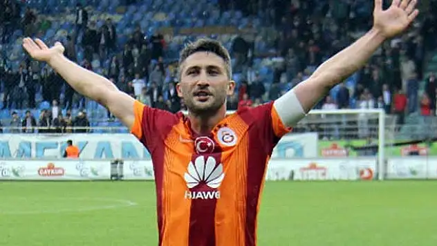 Galatasaray Sabri Sarıoğlu ile anlaştı