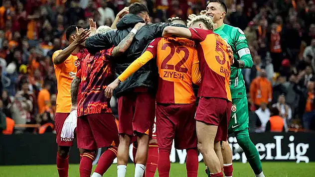 Galatasaray, Süper Lig'de puan rekoru kırdı
