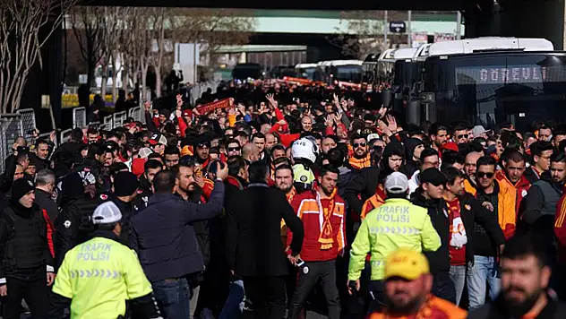 Galatasaray taraftarı, Fenerbahçe derbisinde yer alacak
