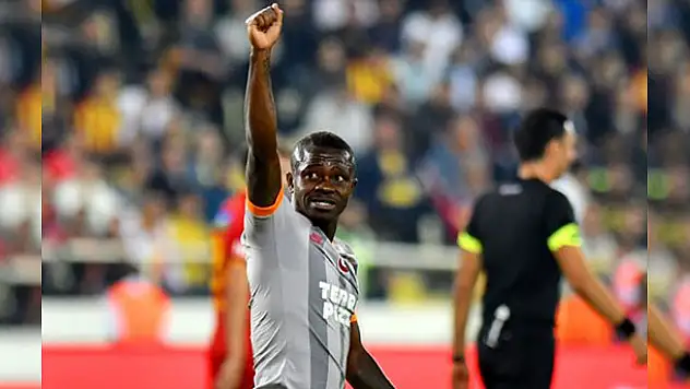 Galatasaraylı futbolcu Seri gıda zehirlenmesi geçirdi