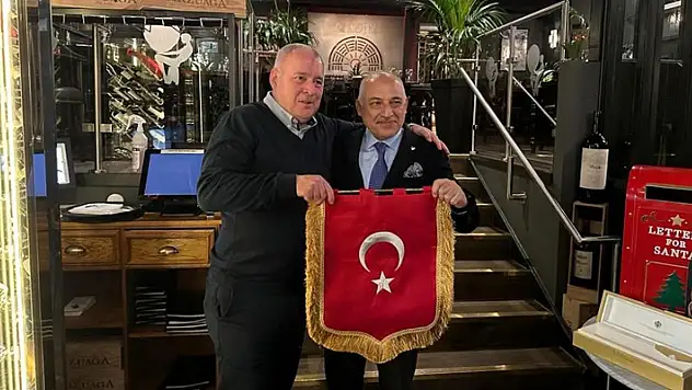 Galler - Türkiye resmi maç yemeği düzenlendi
