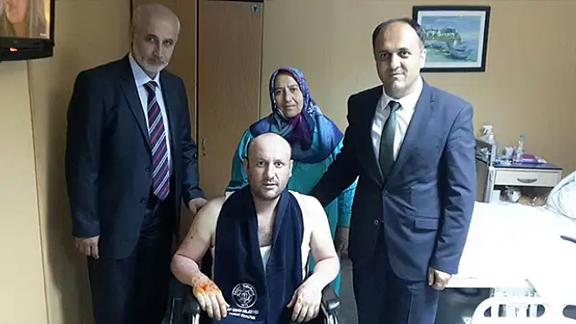 GATA'da  tedavi gören Konyalı Uzman Çavuşa ziyaret
