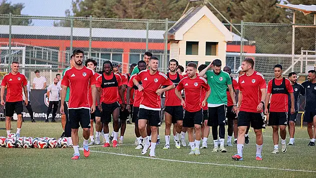 Gaziantep Konya'ya 3 puan için geliyor