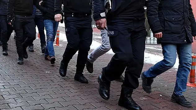 Gaziantep merkezli FETÖ operasyonu: 50 gözaltı