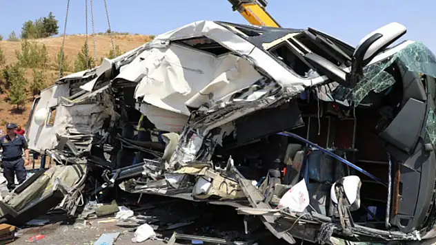 Gaziantep'te feci kaza: 16 ölü, 22 yaralı