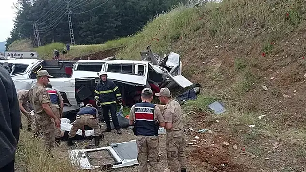 Gaziantep'te feci kaza! 8 ölü, 11 yaralı