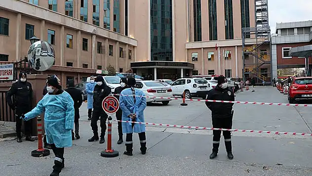 Gaziantep'te hastanede yoğun bakımda çıkan yangında 9 hasta hayatını kaybetti