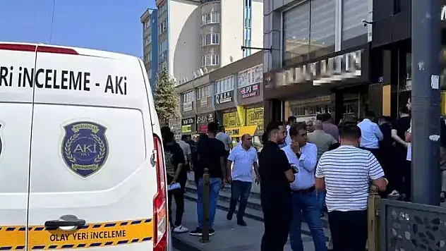 Gaziantep'te kuyumcu, dükkanında ölü bulundu
