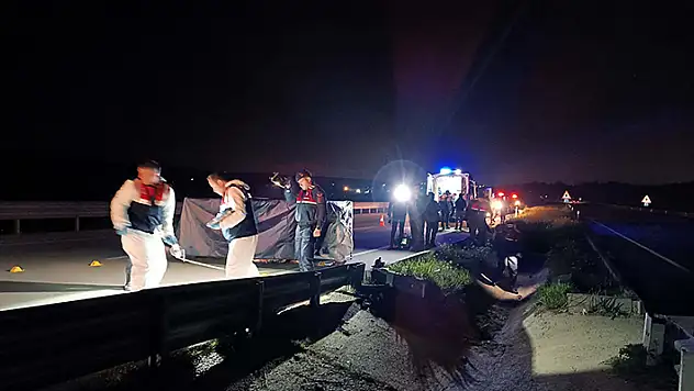 Gaziantep'te öldürülerek yol ortasına bırakılan kadının kimliği tespit edildi
