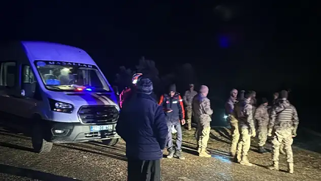 Gaziantep'te polis helikopterinin düşmesi nedeniyle 2 pilot şehit oldu
