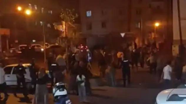 Gaziantep'te yol ortasında sopalı kavga: 6 yaralı
