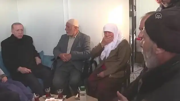 Gaziantep'teki depremzede: Devlet yapabileceği ne varsa insan üstü hareketle yaptı