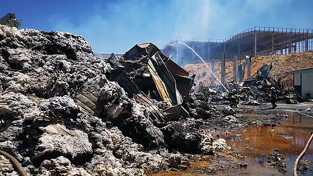 Gaziantep'teki fabrika yangını 35 milyon dolarlık hasara neden oldu
