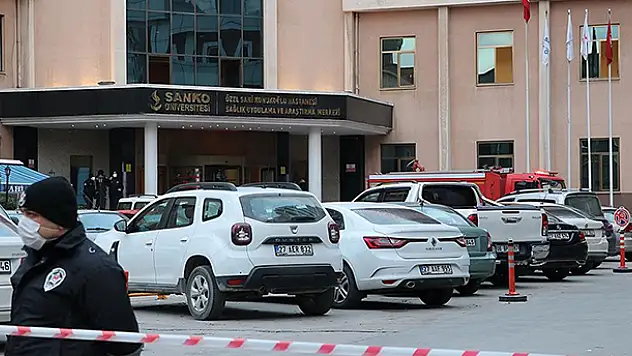 Gaziantep'teki hastanede çıkan yangında hayatını kaybedenlerin sayısı 11'e yükseldi