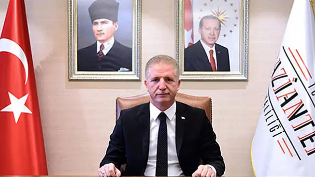 Gaziantep Valisi Davut Gül: Olayın teknik olarak cihazlardan çıkan yangından olduğu görülüyor