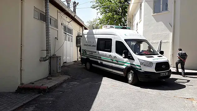 Gaziantep'te alacak kavgası 1 ölü
