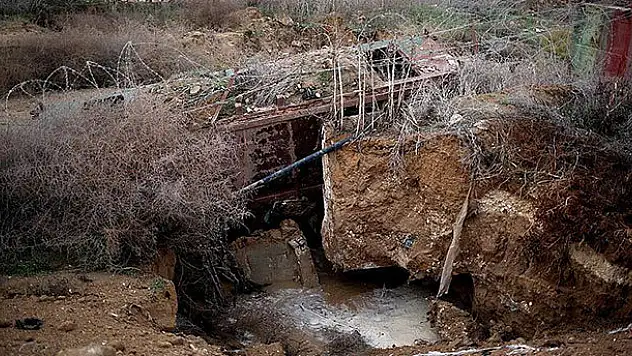 Gazze'de çöken tünellerde mahsur kalan 21 işçi kurtarıldı