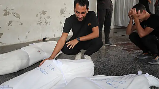 Gazze'deki hükümet: İsrail, Gazze'nin kuzeyindeki katliamlarıyla soykırımı genişletiyor