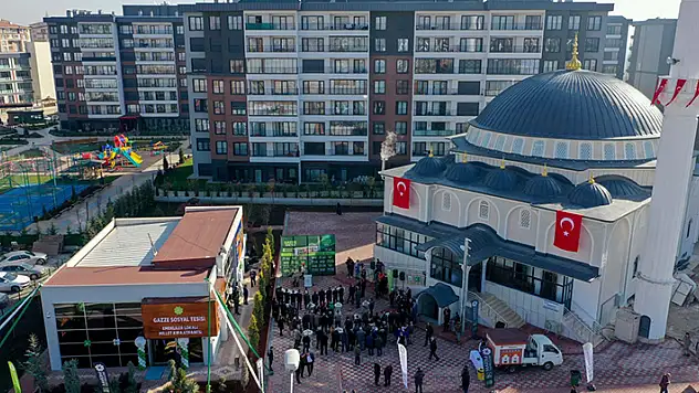 Gazze Sosyal Tesisi ve Eyyüb-el Ensari Camisi hizmete açıldı