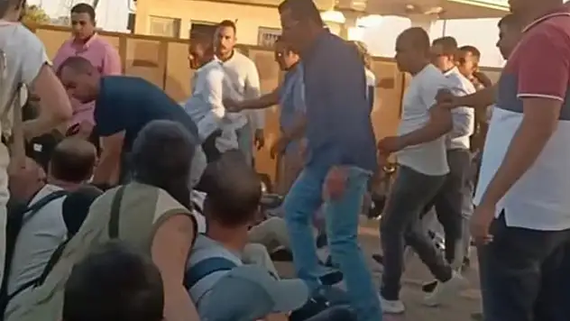 Gazze'deki ablukanın kırılması için Mısır'a giden 40 aktivist alıkonuldu