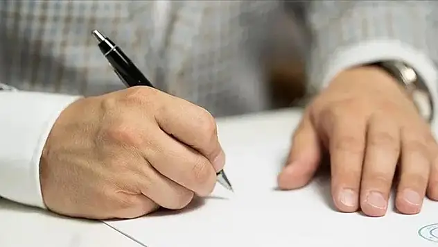 Geçen yıl tapu ve satış işlemlerinden hazineye 60 milyar liranın üzerinde katkı sağlandı
