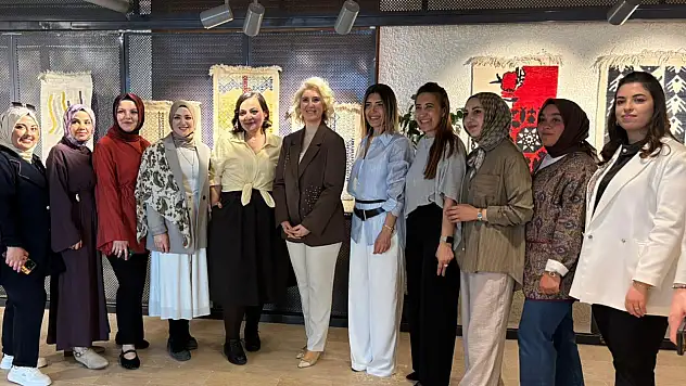 Geçmişin İzleri 'Hafıza' sergisinde sanatseverlerle buluştu