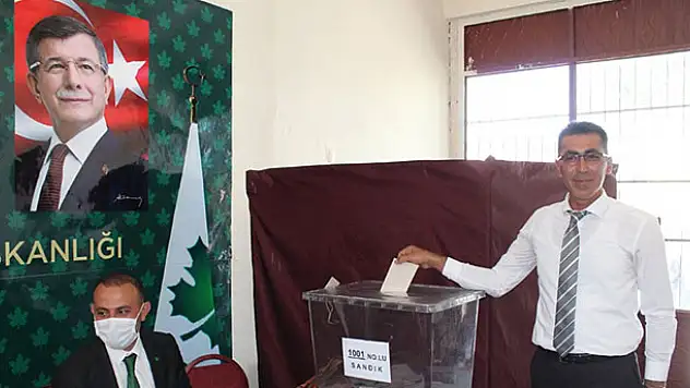 Gelecek Partisi Konya'da kongre heyecanı