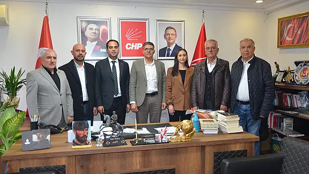 Gelecek Partisi'nden CHP'ye 'Hayırlı olsun' ziyareti
