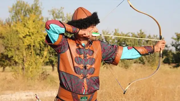 Geleneksel okçular Konya'da terleyecek