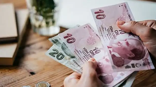 Geliri olmayan yaşlıya 785 lira