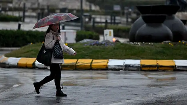 Geliyor! Meteoroloji'den bu bölgeler için yağmur uyarısı
