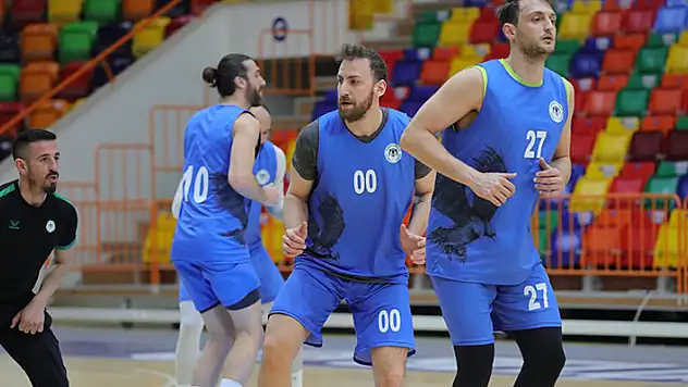 Gemlik maçının salonu değişti 