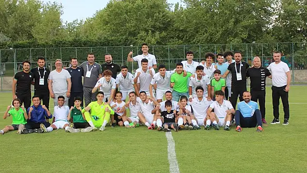 Genç Kartallar, ligi 6. sırada tamamladı