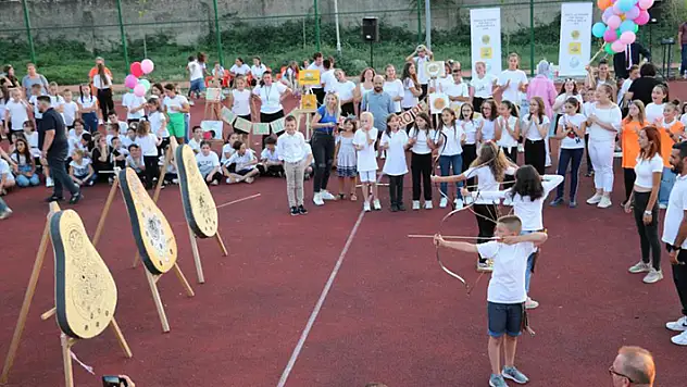 Genç KOMEK'in Balkanlardaki eğitimleri tamamlandı
