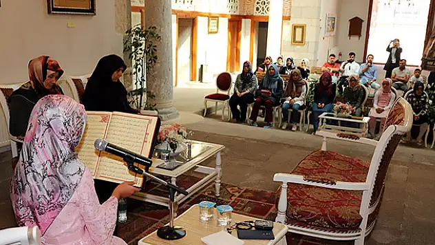Genç KOMEK'te Kur'an-ı Kerim'i güzel okuma yarışması