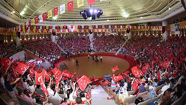 Genç Komek Yaz Okulu'nda yarışma coşkusu