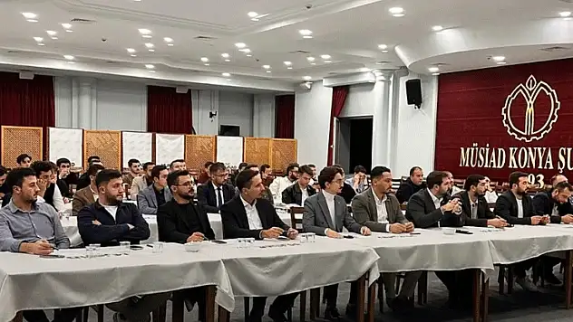 Genç MÜSAİD Konya'da bayilik sistemi konuşuldu