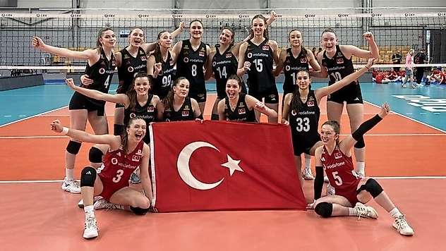 Genç Sultanlar Avrupa ikincisi