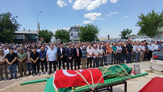 Genç teknisyene hüzünlü veda