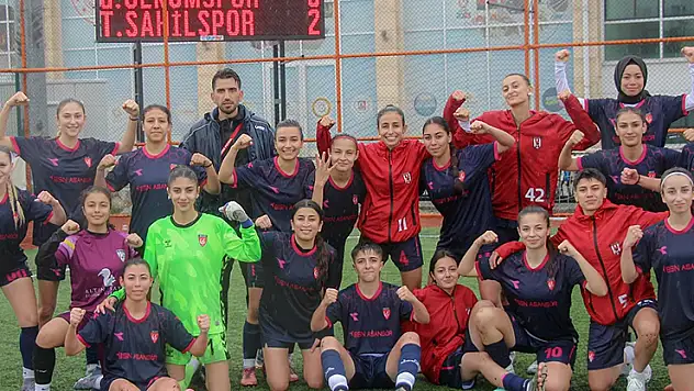 Genç Ülkümspor yarı finale yükseldi