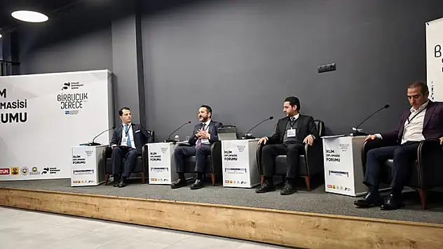 Gençler için 4. Bir Buçuk Derece Programı yapıldı