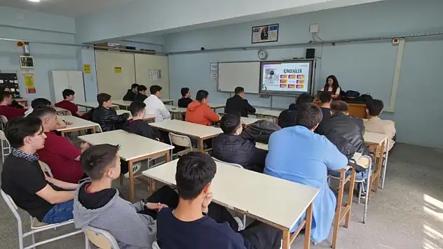 Gençler teknolojiyle buluştu