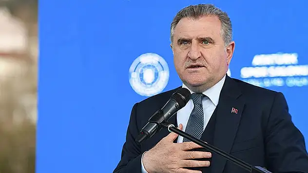 Gençlik ve Spor Bakanı Bak: Türkiye'de spor devrimi var
