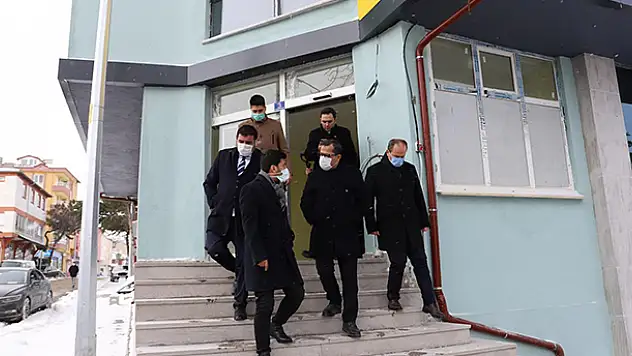 Gençlik ve Spor Bakanlığı yetkilileri, Hüyük'teki tarım kampı ve gençlik merkezinde incelemede bulundu