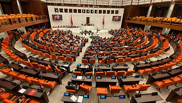 Genel Kurul'da Türk-İsrail çifte vatandaşı olup soykırım suçuna iştirak edenlerin vatandaşlıktan çıkarılması teklifi gündeme alındı
